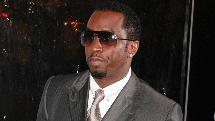 Отпинал и затащил в номер: страшные кадры избиения рэпером P.Diddy своей девушки