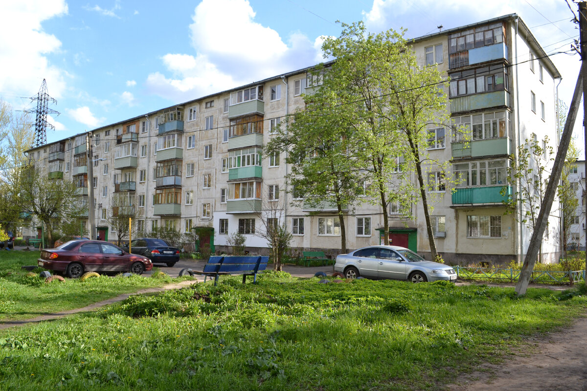 Обычный панельный дом. Фото автора.