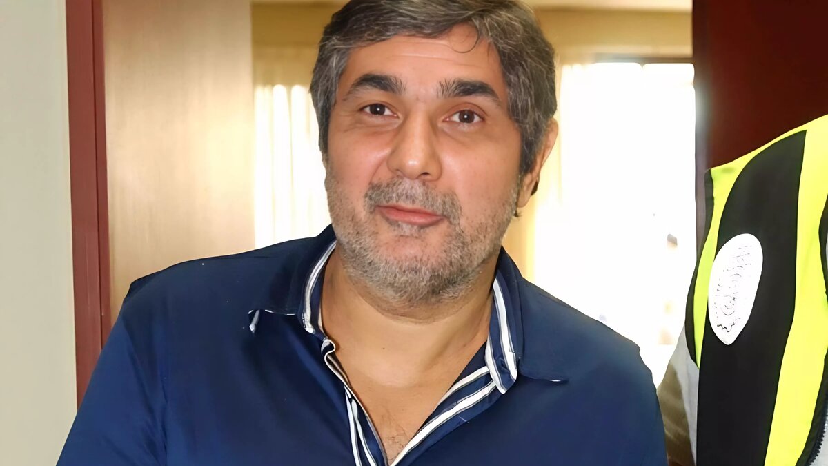     Знаменитый российские вор в законе Захарий Калашов вышел на свободу из краснодарской колонии по состоянию здоровья.