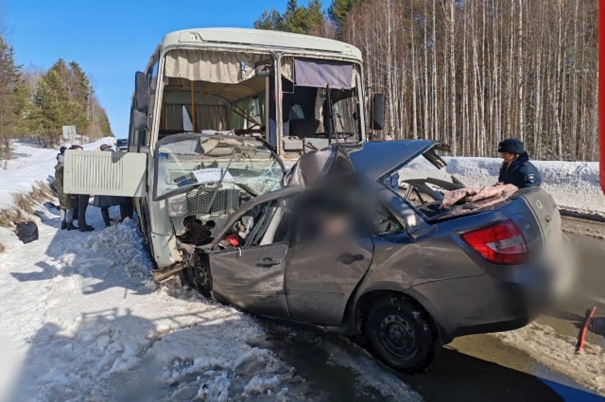 В ГИБДД рассказали подробности смертельного ДТП с автобусом в Удмуртии |  АиФ Удмуртия | Дзен