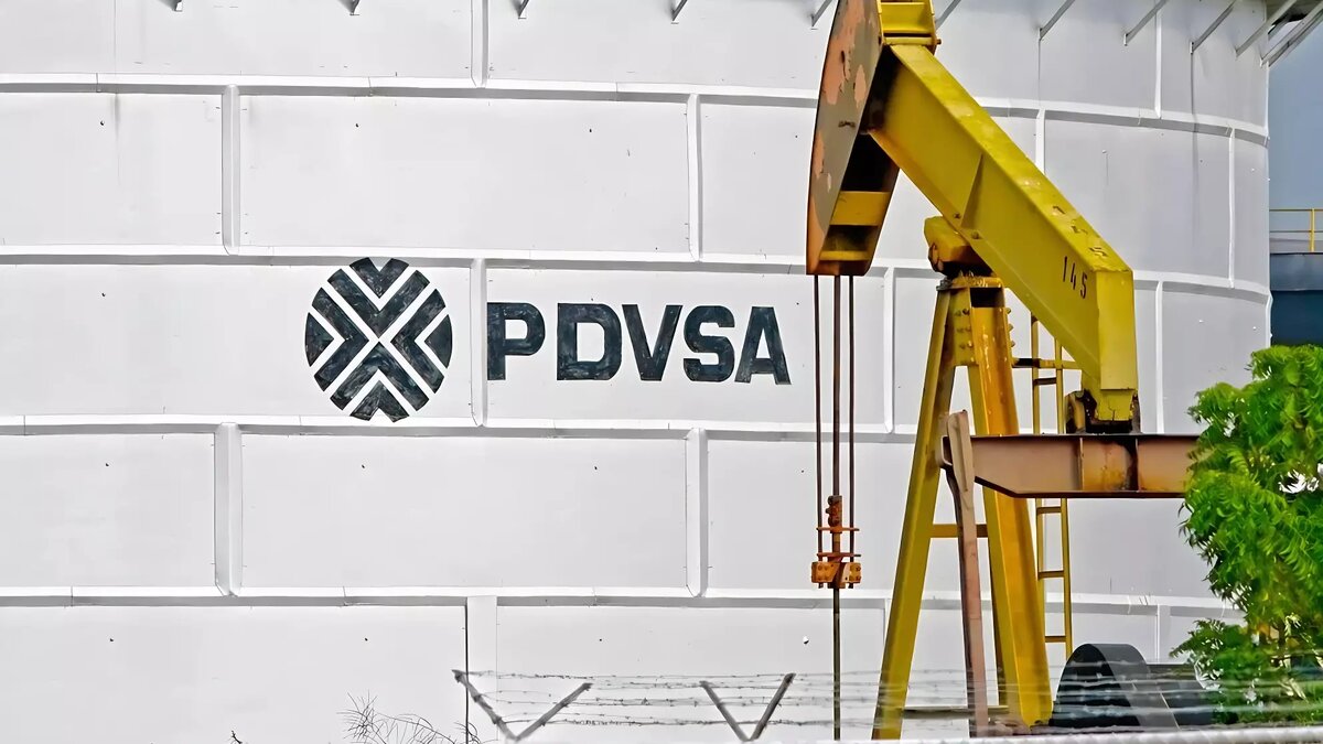     Танкеры ждут загрузку нефтью у берегов Венесуэлы — трейдеры нервничают