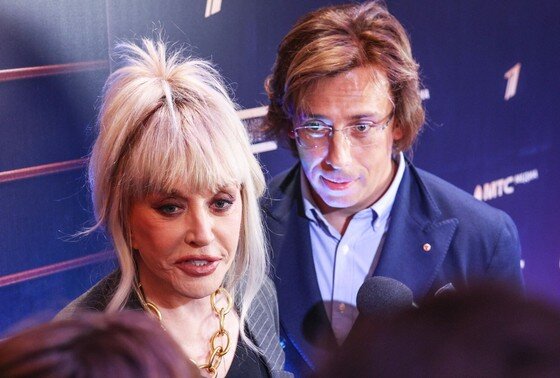    Алла Пугачева и Максим Галкин (внесен Минюстом РФ в список иноагентов)