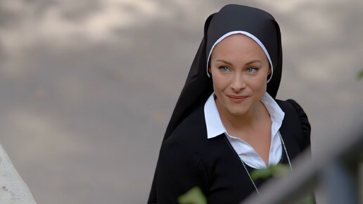 Одержимая монахиня влюбляется в своего ученика и начинает преследовать его. Краткий пересказ фильма Скверная монахиня (Bad sister) 2015