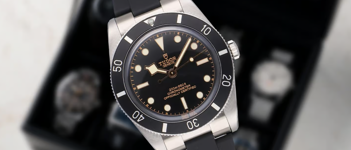 Изучите безупречную коллекцию часов Донато 2024 года стоимостью 24 000 долларов, сочетающую роскошь и точность, в нашем подробном обзоре!