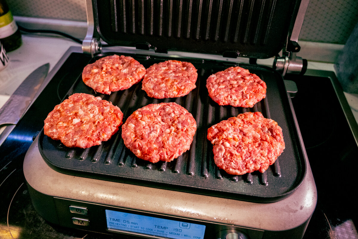 угольки гриль бар. гриль бар сели поели киров. угольки киров гриль бар. кафе гриль тирасполь. Ugolek ресторан москва.