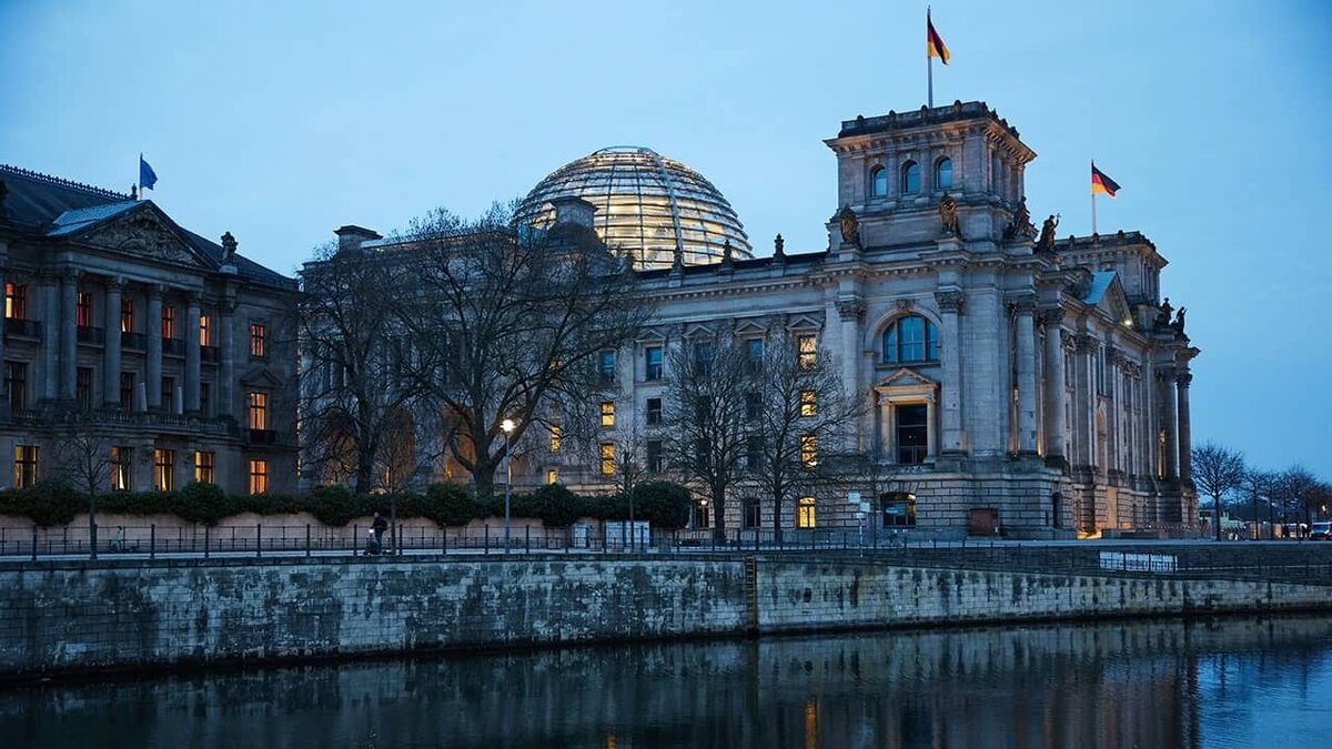 Фото: https://tvzvezda.ru/ (https://mcdn.tvzvezda.ru/storage/news_other_images/2024/03/28/e77f82fe7b29445cb17a99117f19e068.jpg)