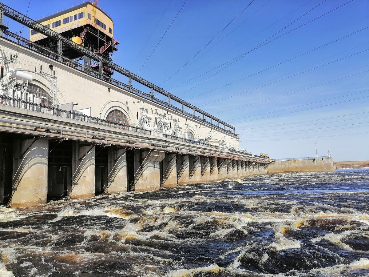    МегаФон обеспечил связь под водой для сотрудников Нижегородской ГЭС