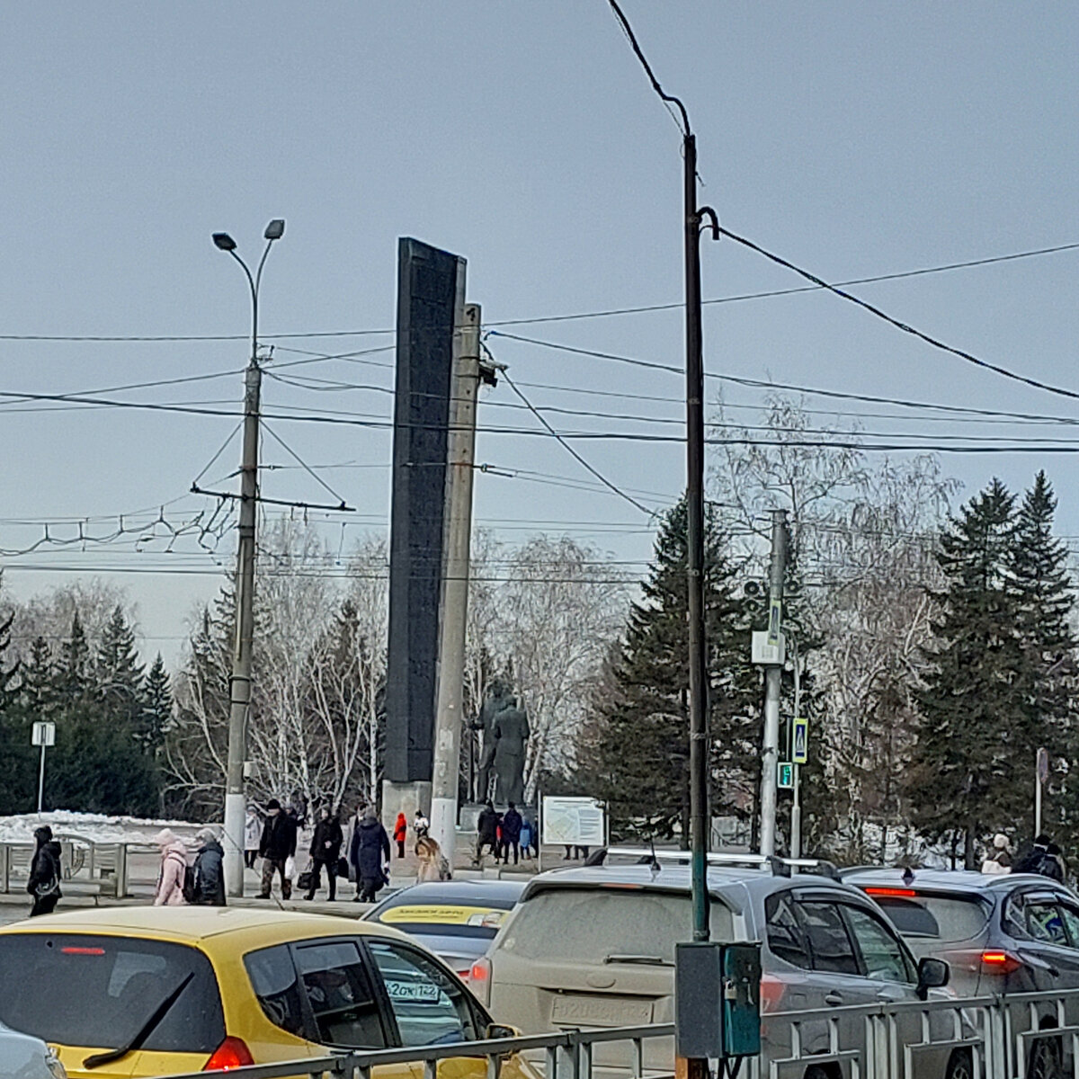 Площадь Победы у вокзала