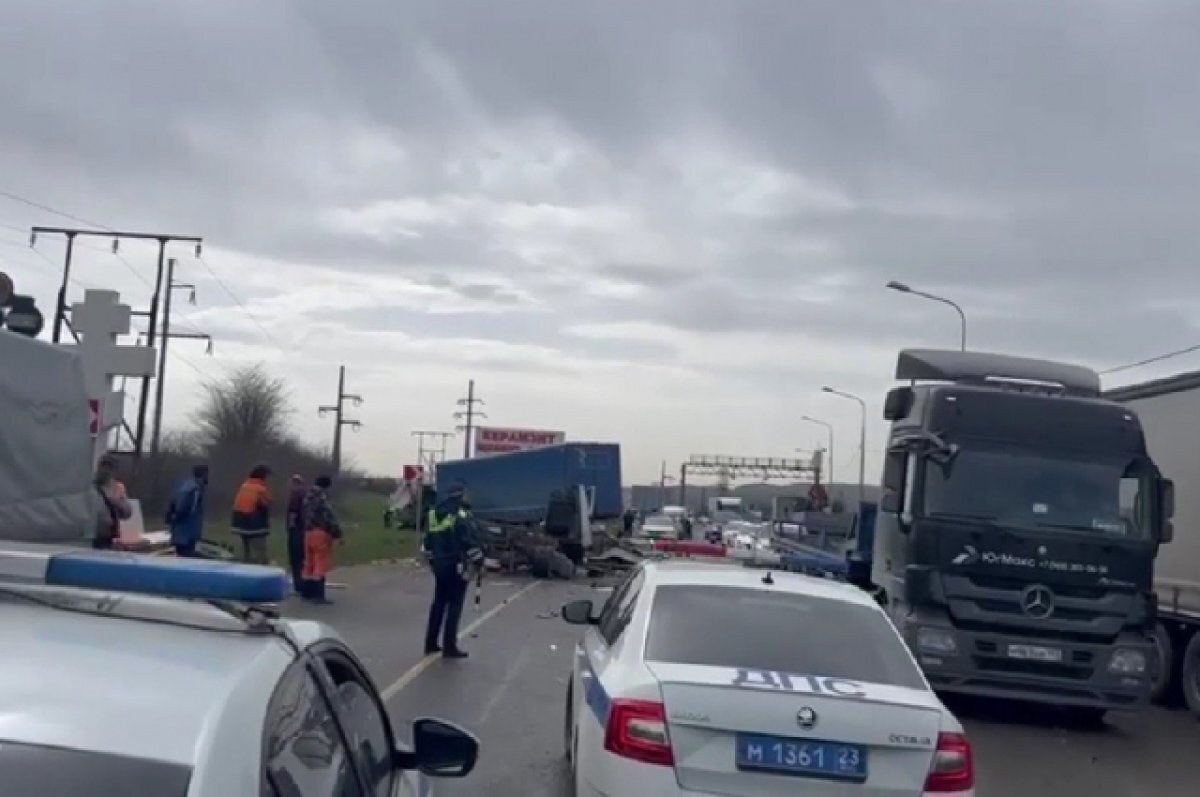    На Кубани в ДТП с большегрузом погиб водитель «ГАЗели»