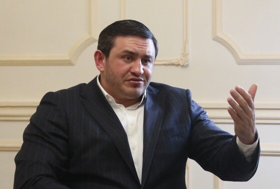    Виталий Бородин