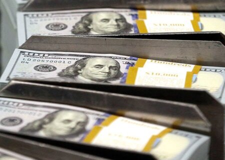    Украина получила заём $1,5 млрд под гарантии Японии и Британии, ради которых Зеленский подписал специальный закон