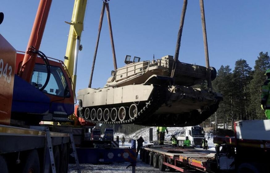    «А что вам принесет пасхальный зайчик?» Польша получила от США танки М1А1 Abrams