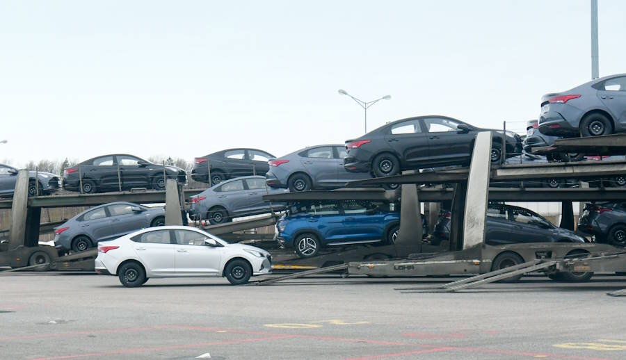 Автомобили Solaris из первых партий 