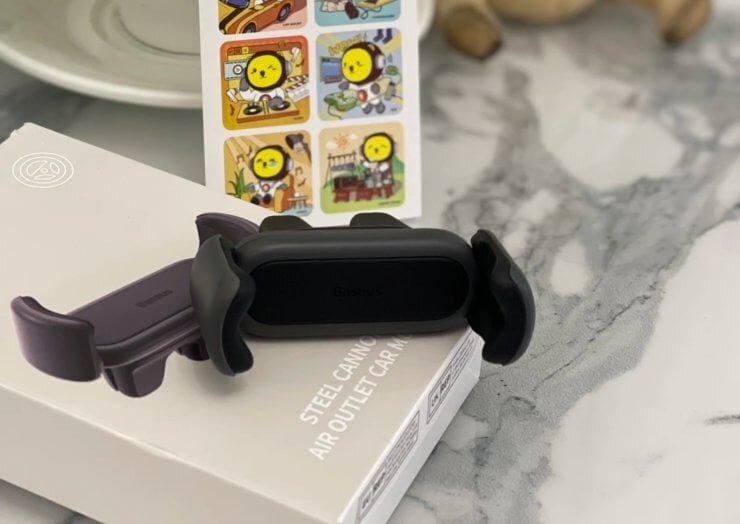    Один из самых надежных и минималистичных автомобильных держателей. Изображение: aliexpress.ru