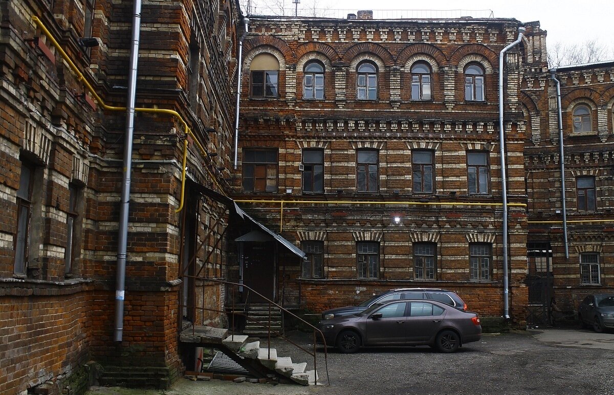 Крапивенский переулок, 4