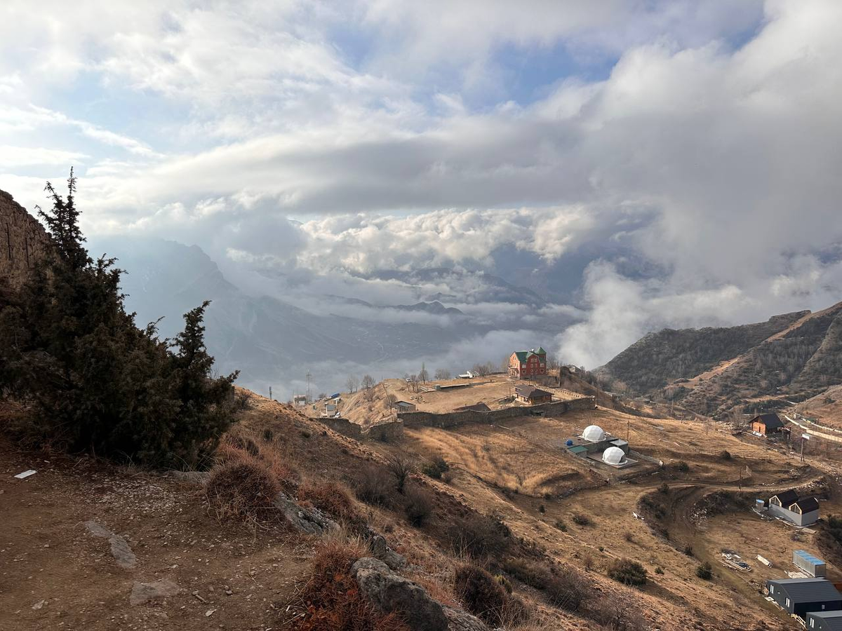 Утренний вид с Гунибской крепости