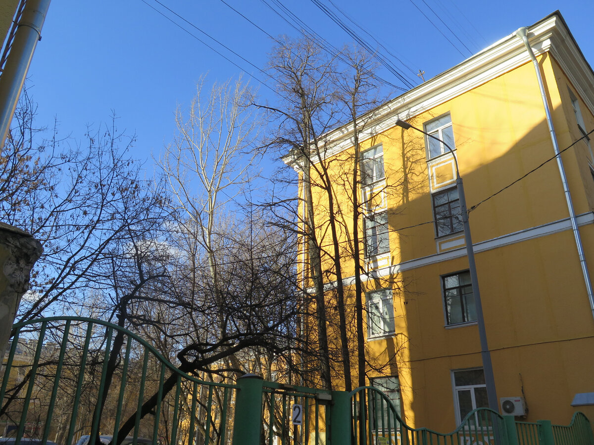 В Москве март как по старому советскому учебнику и из старых мультфильмов.