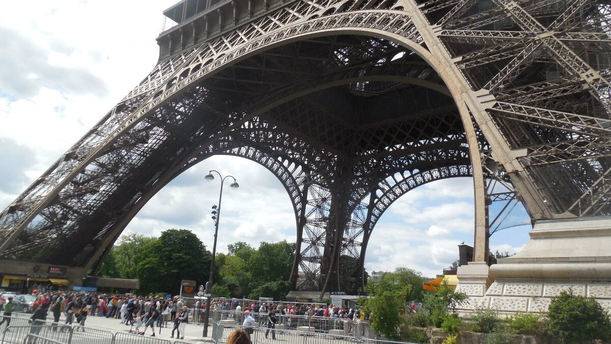 с человеком рядом лучше понятен масштаб