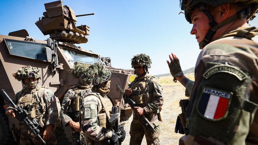     Французские военные Gettyimages.ru Cem Ozdel/Anadolu