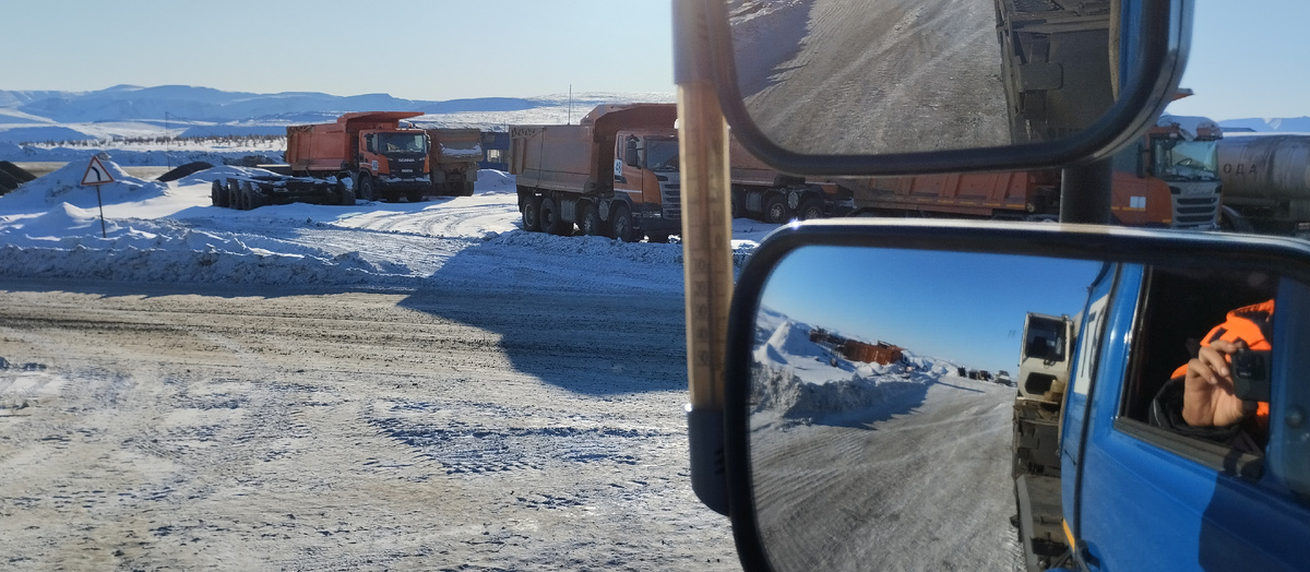 рабочие на севере. таас-юрях месторождение. рабочие на севере. работник на севере. вахта вахтовики.