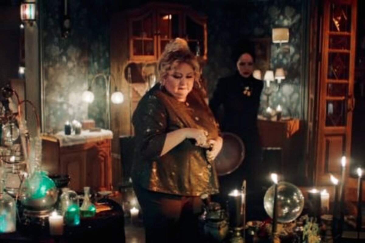 кадр из фильма "Домовой" 2019г