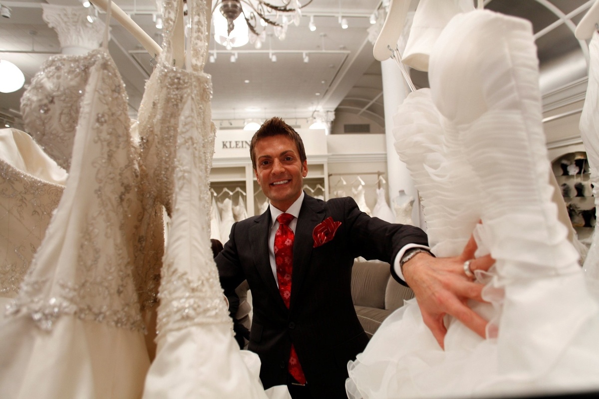 Передача брачное. Брачное чтиво фото. Скажи платью да. 4 свадьбы пятница 2021. Тлс свадебные платья ведущие.