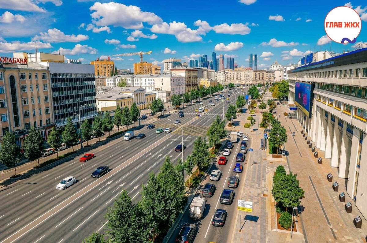 В Москве высадят более 350 тысяч деревьев и кустарников 
