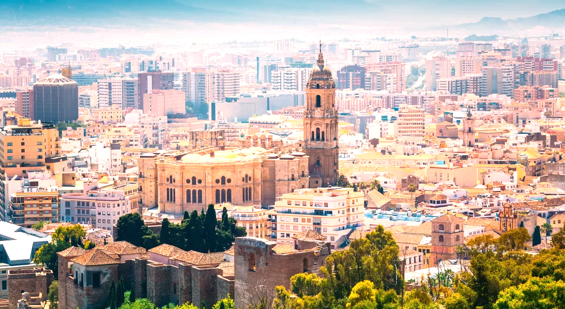 город Малага на юге испании