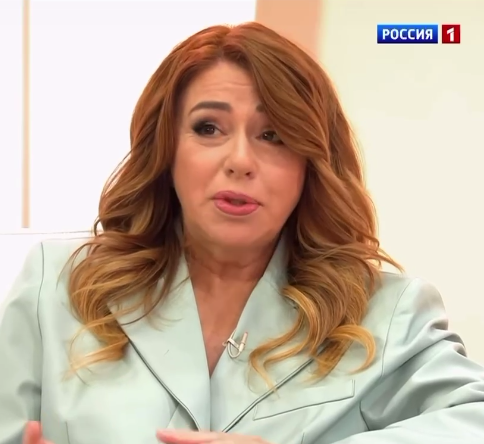 скрин (Алена Апина сейчас)