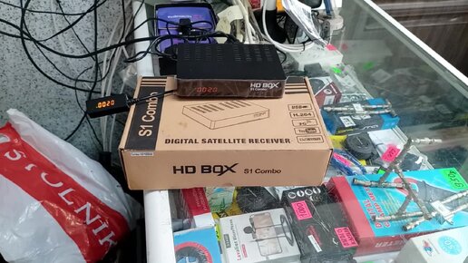 Бесплатные каналы тест-обзор ресивера HD BOX S1 Combo бюджетный комбо ресивер.