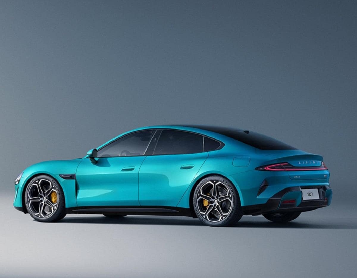 Xiaomi Speed Ultra 7 (SU7)