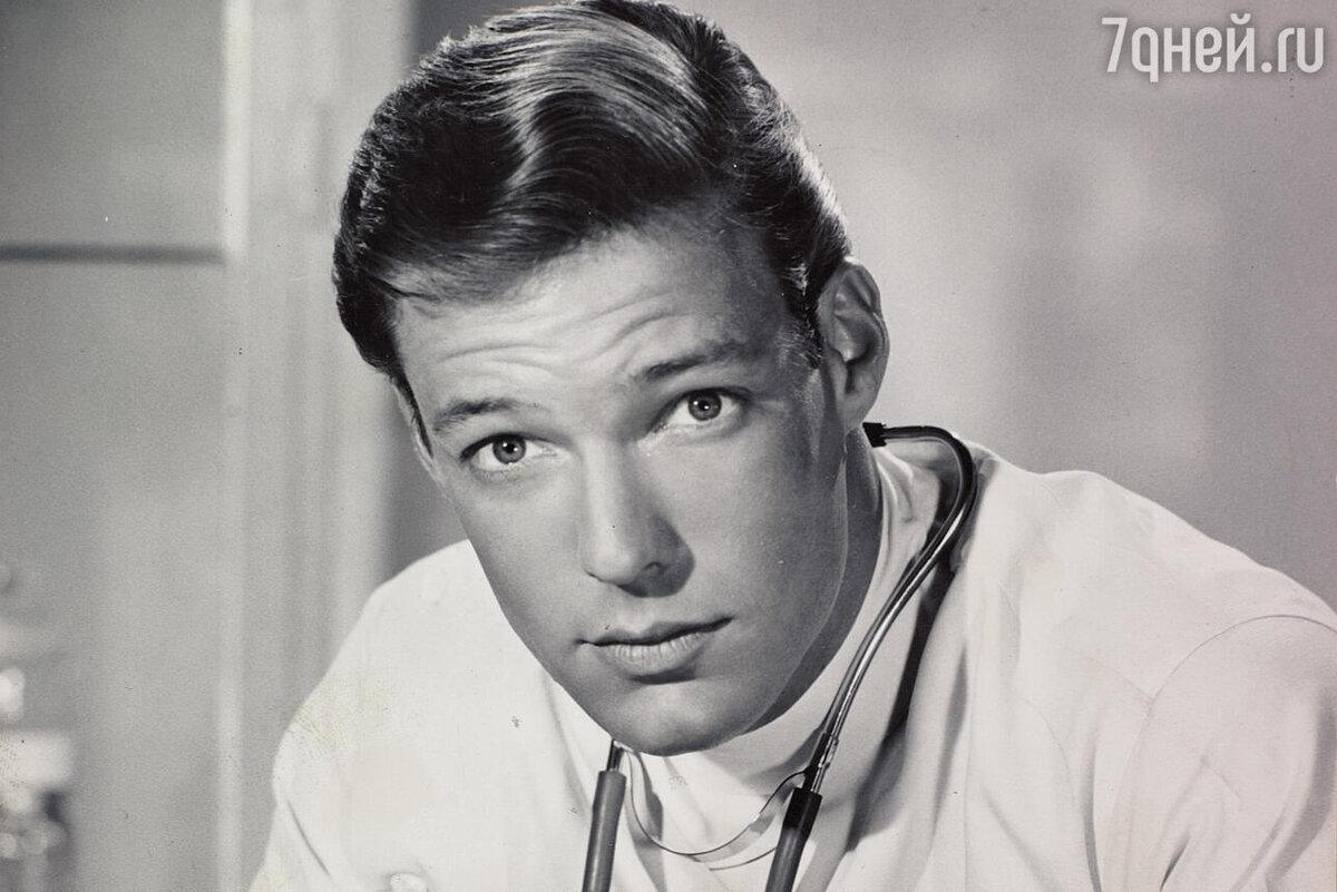    27-летний Ричард Чемберлен в образе главного героя в сериале «Доктор Килдэр», 1961 год © MGM Television / ZUMAPRESS.com / globallookpress.com