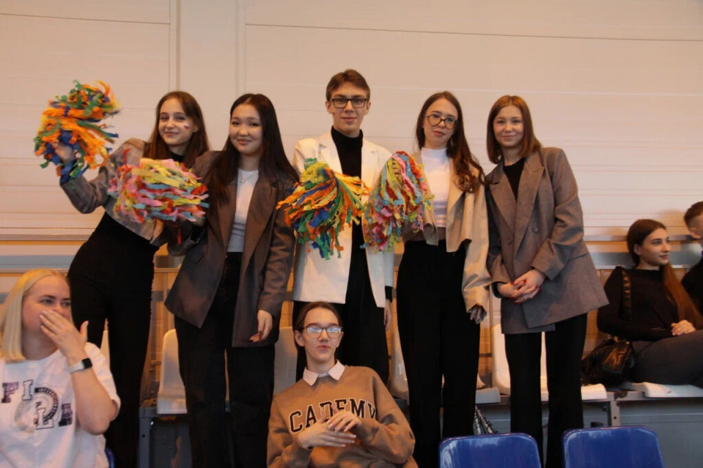 Спортивный клуб сургут