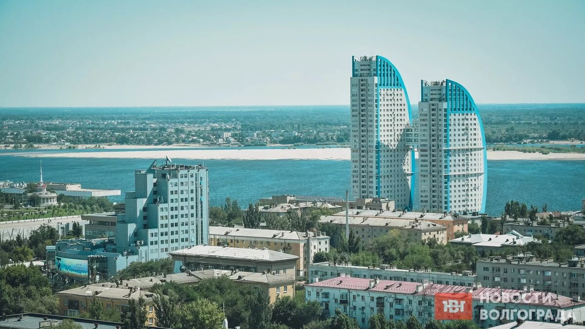     В последнюю неделю апреля волгоградцам придется потрудиться шесть дней подряд, прежде чем вкусить майской праздности — 4 выходных подряд.