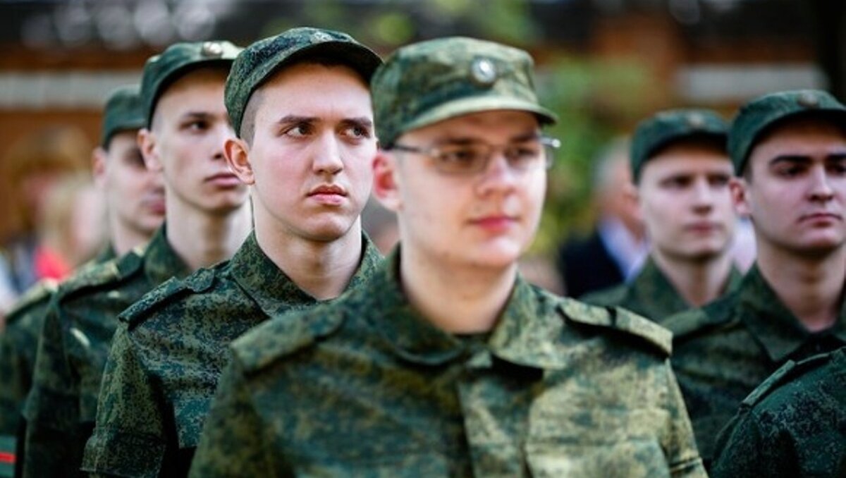     Впервые в армию наберут срочников до 30 лет.