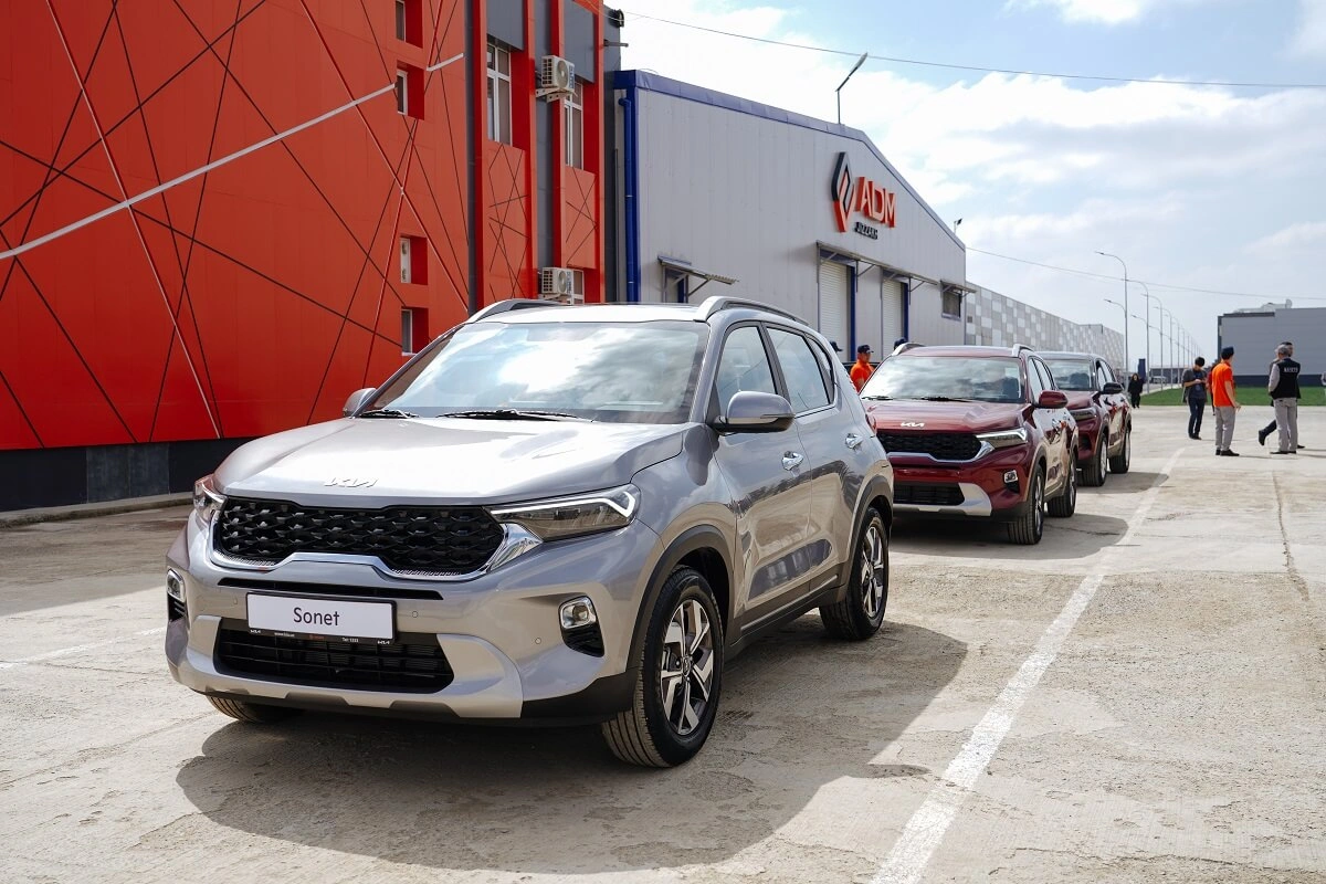 Старт производства новых Kia Sonet в Узбекистане 