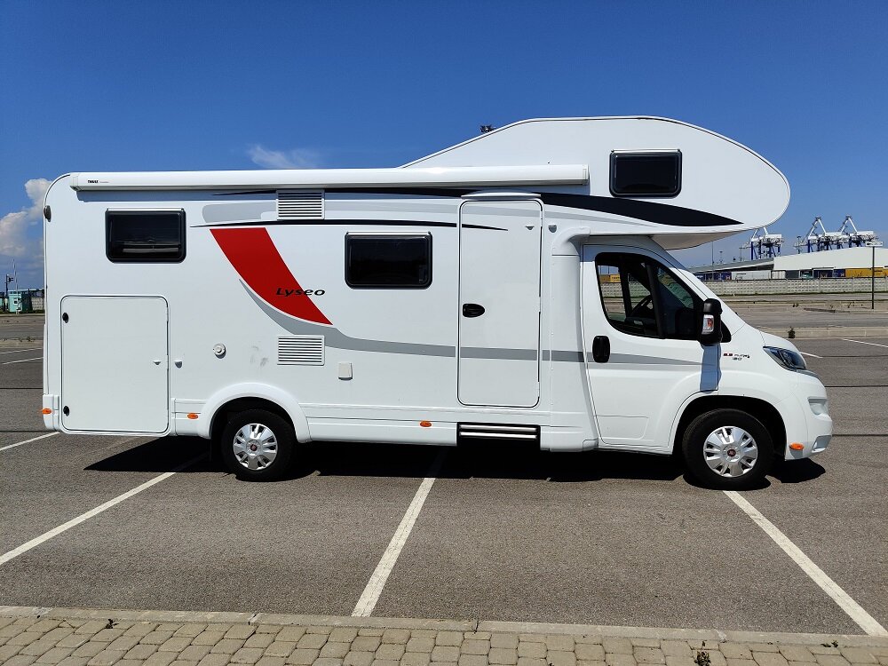 Наш Кот-Бегемот)))))