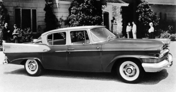 Когда в середине 1926 года была представлена модель President, целью главы Studebaker Альберта Р. Эрскина было производство лучших автомобилей в истории компании.-2