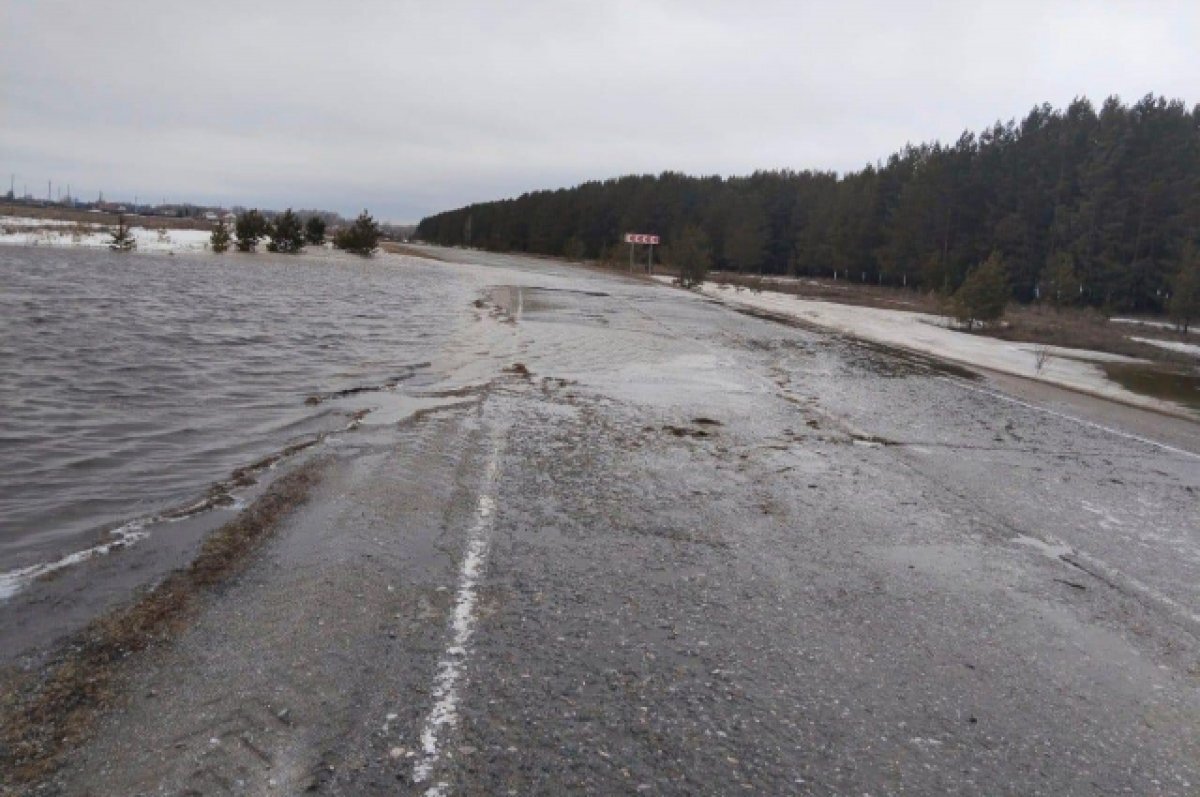    Талые воды затопили восемь трасс Новосибирской области