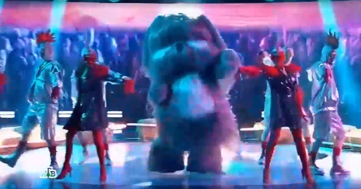 кто снял маску в 6 выпуске шоу. дочь валерии скунс в шоу маска. кто снял маску в 6 выпуске шоу. лирник шоу маска. батрутдинов в жюри маска.