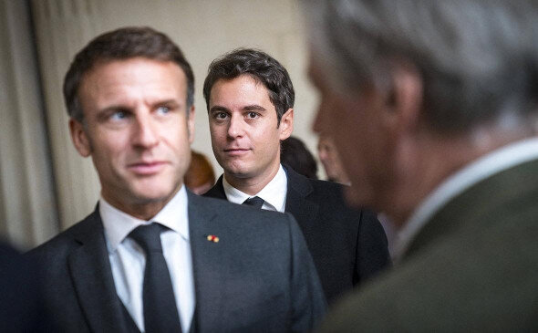 Всего за несколько месяцев новый премьер Атталь столкнулся с рядом непреодолимых проблем.