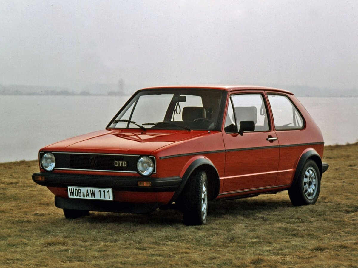    Кстати, Golf назван не в честь игры миллионеров. Нет, в данном случае Golf это отсылка к теплому течению Гольфстрим. По-английски оно пишется Gulfstream, а по-немецки — Golfstrom.