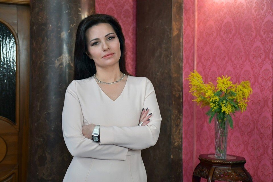    Гендиректор Донецкой муздрамы Наталья Волкова рассказала о насыщенной программе театра. Фото: личный архив Натальи Волковой