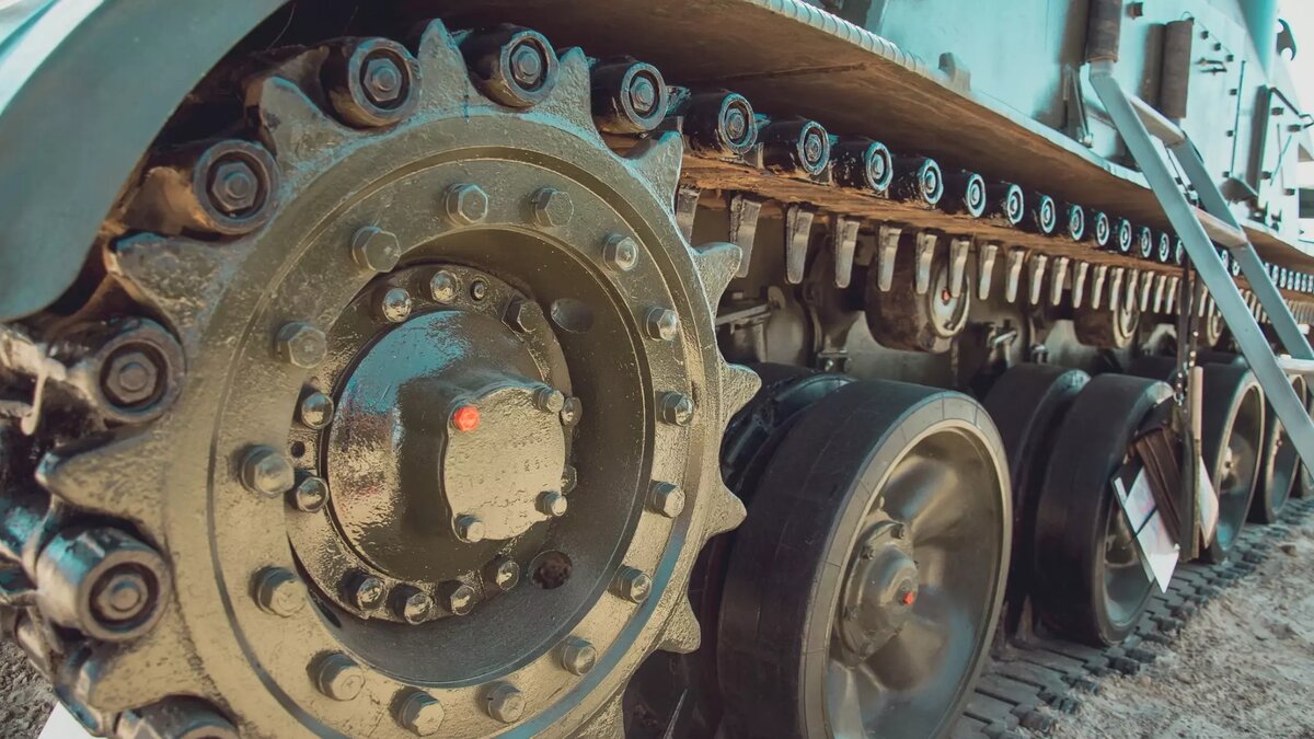     Южноуральцы в соцсетях недоумевают, зачем нужен новый учебник истории, в котором рассказывается в том числе про Аркаим