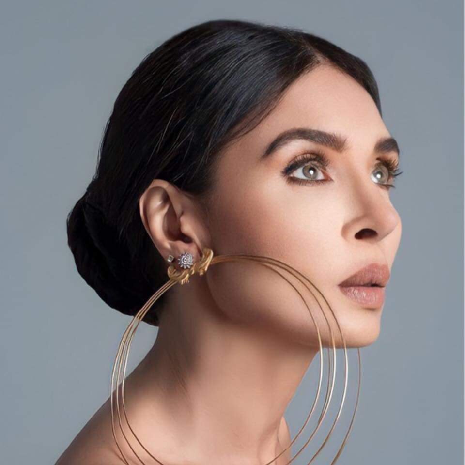 Дина. Фотоссессия для журнала ELLE. 2020 г.