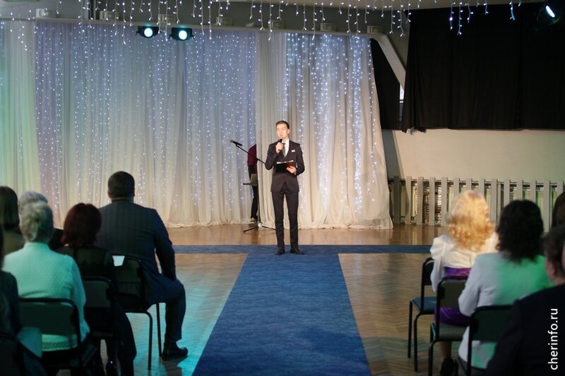    Церемония прошла сегодня во Дворце химиков.