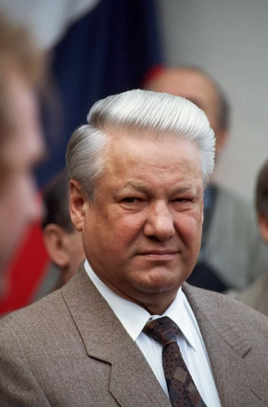Президент России Ельцин Борис Николаевич.
1993 год.