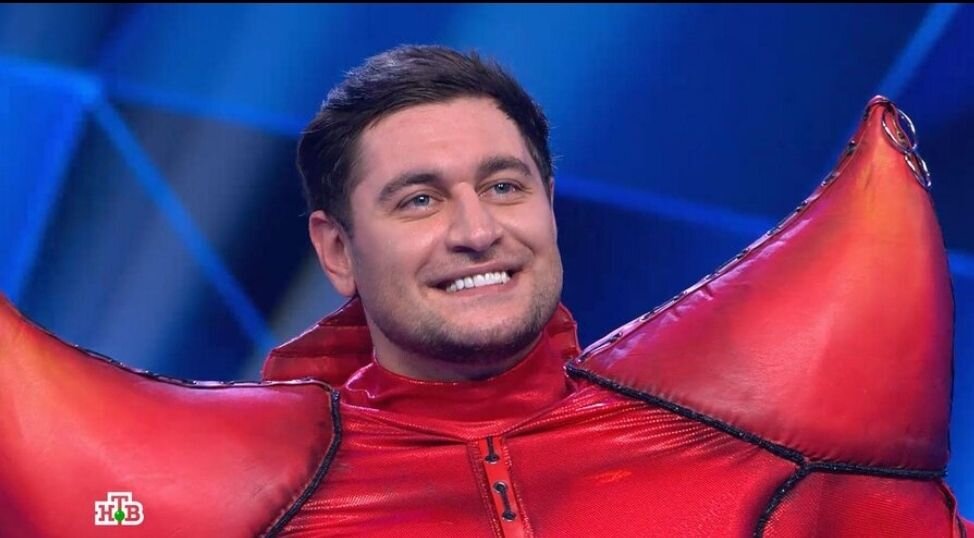     Дава в костюме Перца. Источник: ntv.ru Автор фото: Скриншот видео