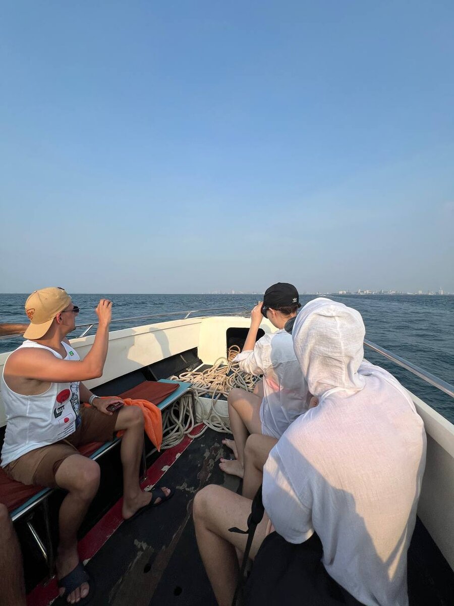 Как защитить себя от солнца? Головной убор и сильный защитный крем SPF 50+