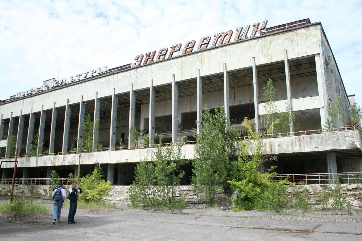 Вход в Дом Культуры